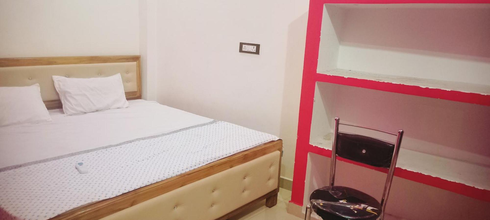 Maa Savitri Gest House 호텔 Ayodhya 외부 사진
